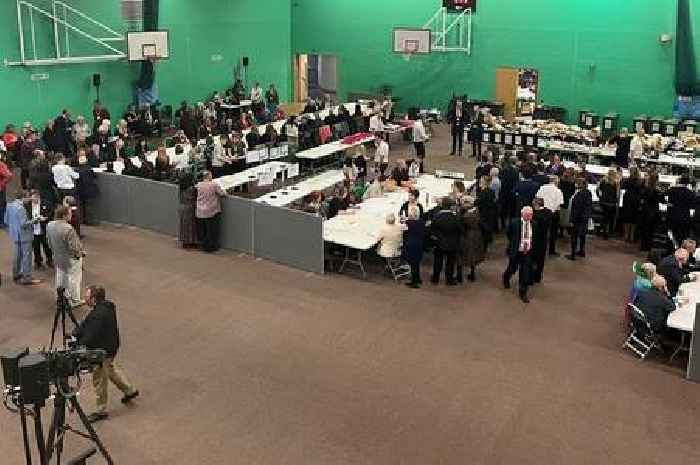More than 800 uncounted postal votes discovered after North Lincolnshire local election results announced