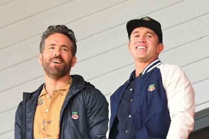 Ryan Reynolds and Rob McElhenney lead Notts County congratulations after Wembley glory