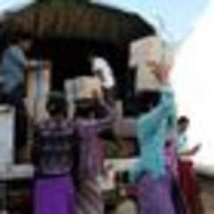 Bangladesh and Myanmar 'preparing for the worst' ahead of cyclone