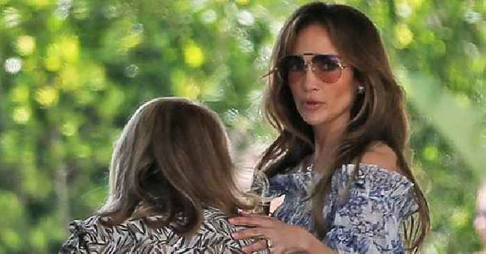 Ben Affleck and Jennifer Lopez Bring Both of Their Moms Out for Special Mother's Day Brunch With the Kids — See Photos