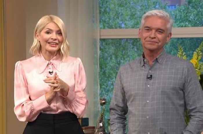 Fans surprised as Holly Willoughby and Phillip Schofield both appear on This Morning after rumours of rift
