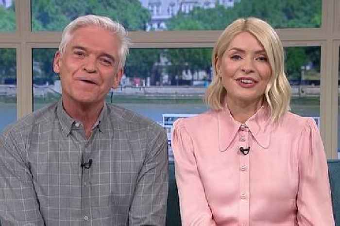 ITV This Morning's Phillip Schofield and Holly Willoughby appear together on show amid 'feud'