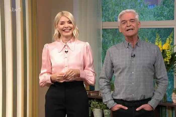 Phillip Schofield stages ITV This Morning 'fight back' amid Holly Willoughby 'feud'