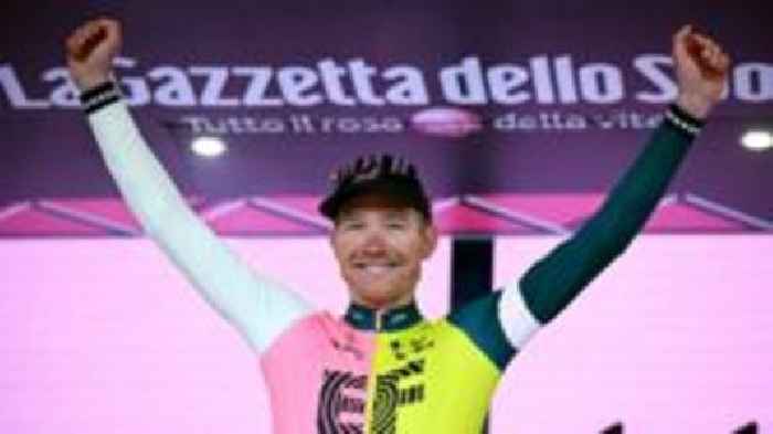 Cort wins Giro stage 10 as Thomas maintains lead