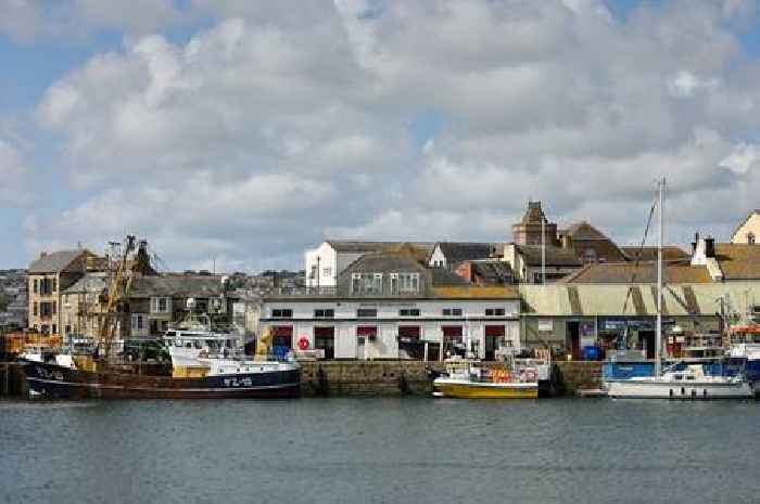 Cornwall Council agrees to demolish restaurant to make way for Penzance harbour improvements