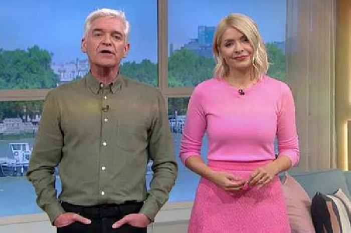This Morning bosses call 'crisis talks' for Holly Willoughby and Phillip Schofield's future