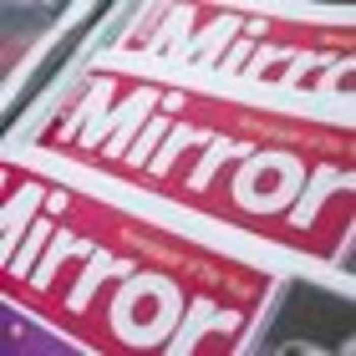 Former Mirror chair did 'nothing' after hacking warning, Prince Harry trial hears
