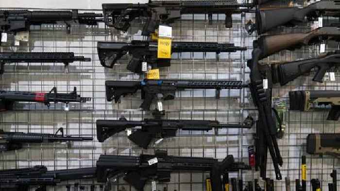 Supreme Court won't overturn Illinois city's assault rifle ban