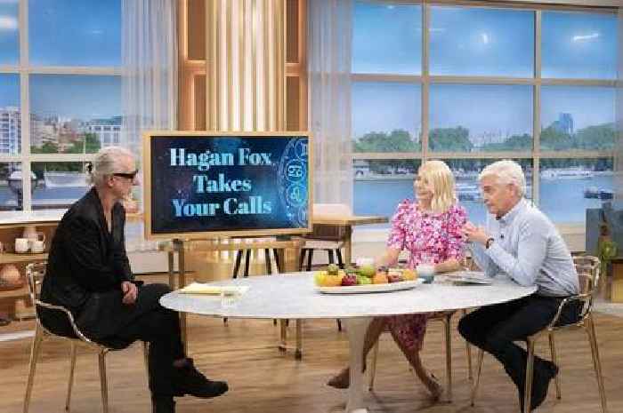This Morning viewers left cringing at 'awkward' astrologer segment with Holly Willoughby and Phillip Schofield