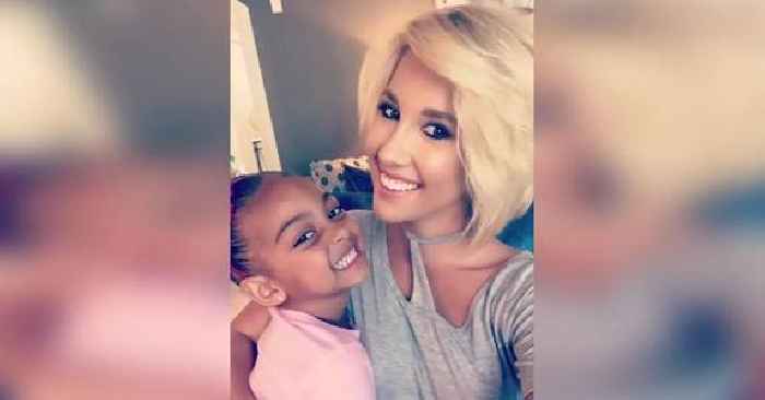 Savannah Chrisley Hilariously Reveals Niece Chloe Told Her She's 'Very Desperate' for Using Dating Apps: 'So That's My Life'