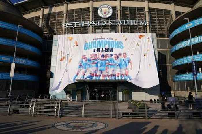 Man City fans rinsed for 'embarrassing' title celebrations as no one turns up at Etihad