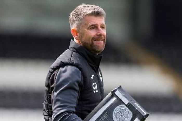 Stephen Robinson issues Celtic warning as St Mirren boss battles with Ange Postecoglou again for SFWA manager of the year award