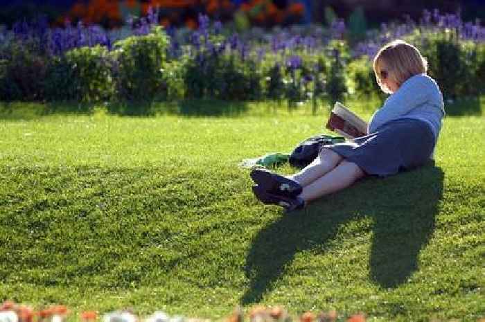 Met Office 'mini-heatwave' timeline for Gloucestershire as 22C blast imminent