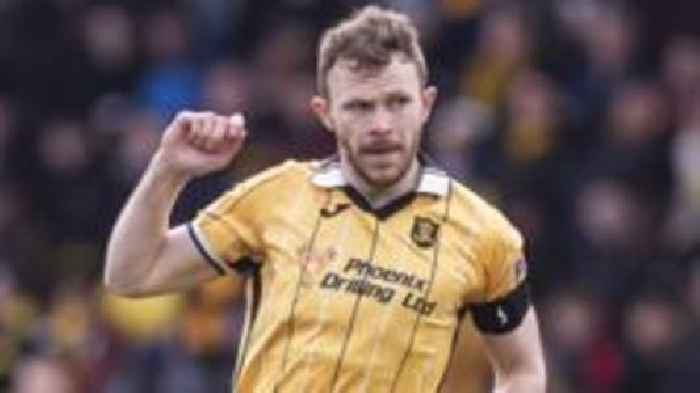 Devlin confirms move from Livingston to Aberdeen