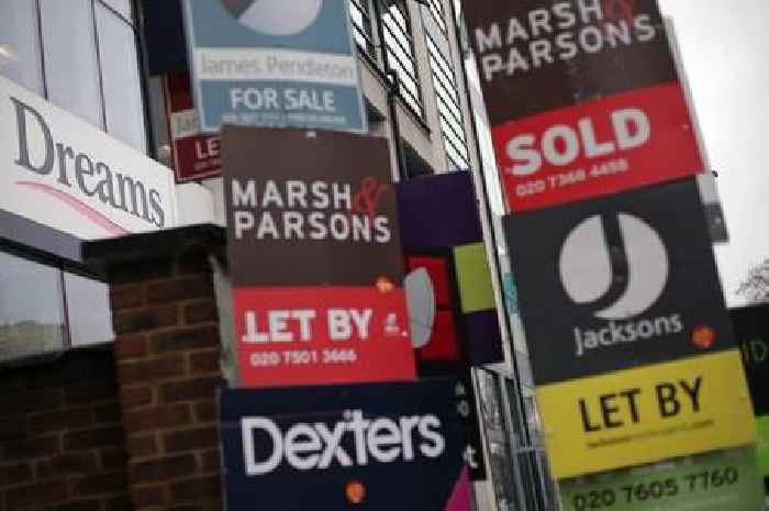 Average house prices jump £6,647 to new record high