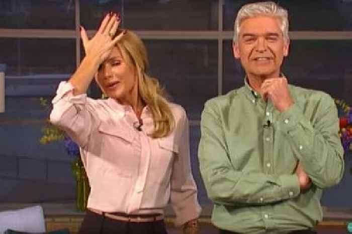 Amanda Holden reignites 'feud' with Phillip Schofield with cryptic Instagram post