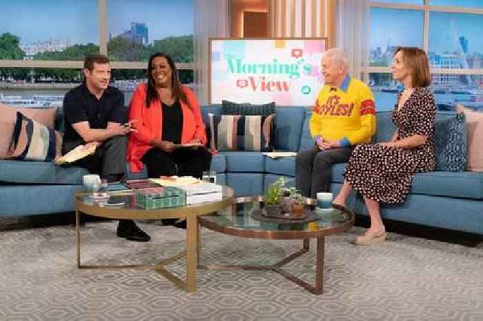 Dermot O'Leary issues apology seconds after Phillip Schofield tribute as Alison Hammond asks 'what's going on?'
