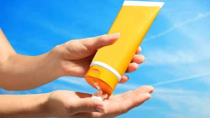 Tips to prevent skin damage in the sun this summer