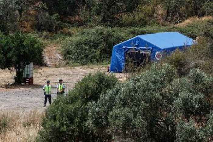 Police divers 'enter water' at reservoir in Portugal Madeleine McCann hunt