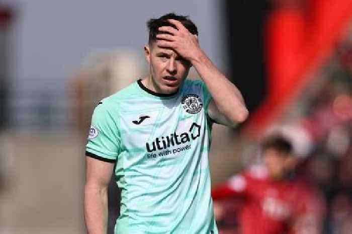 Kevin Nisbet lifts lid on Millwall transfer u turn as Hibs hitman names when is right for life changing move
