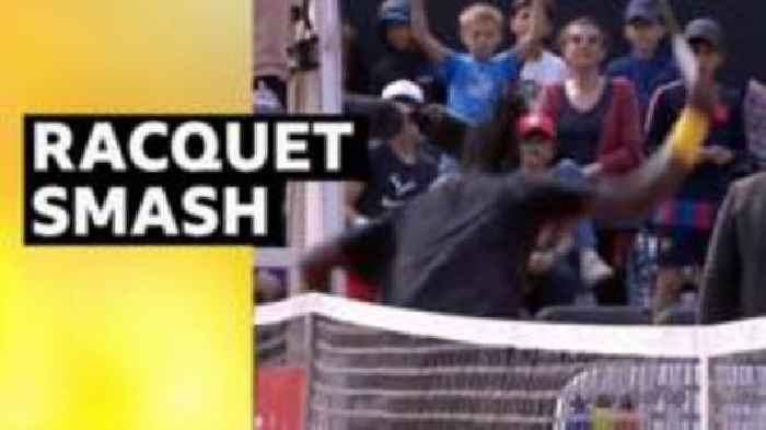 Ymer disqualified after smashing a hole in umpire's chair