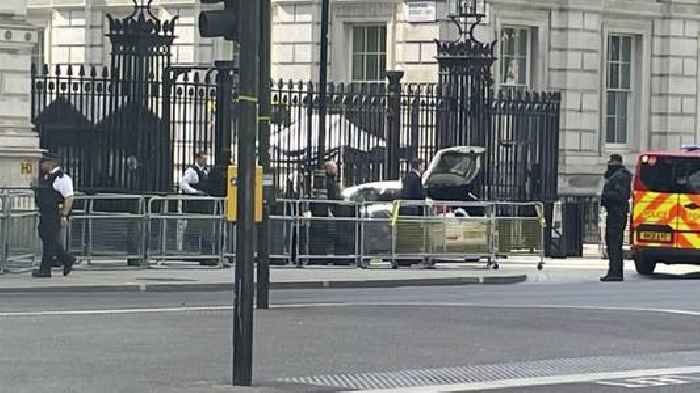 Man arrested after car collides with gate at home of UK prime minister
