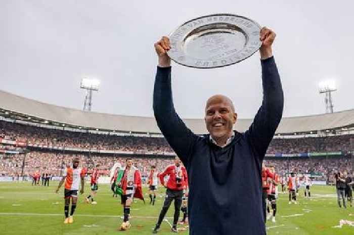 Arne Slot makes major Feyenoord decision following frustrating Tottenham rejection