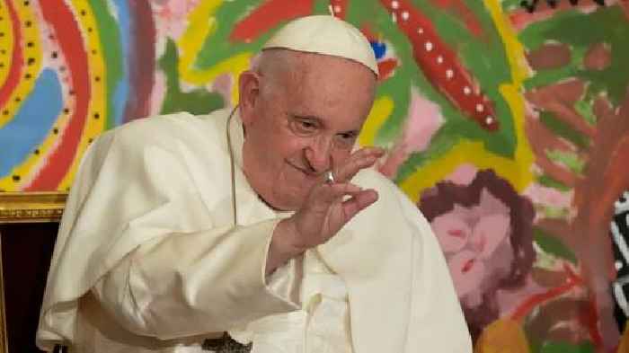 Pope Francis cancels all meetings due to a fever