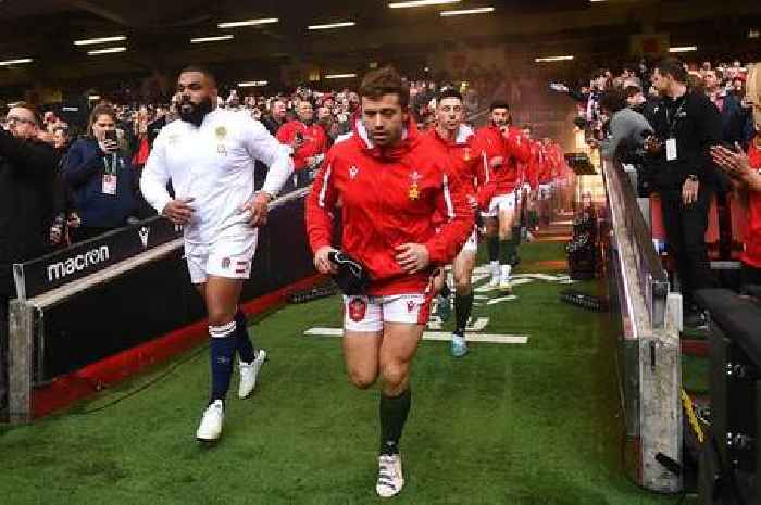 Dragons in talks with Leigh Halfpenny over new job as they target Wales team-mate