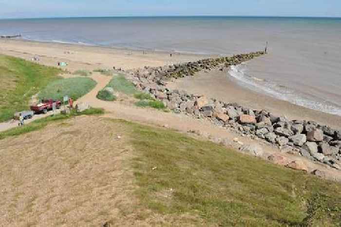 The hidden gem beach perfect for a fossil hunt - and it's less than half an hour from Hull