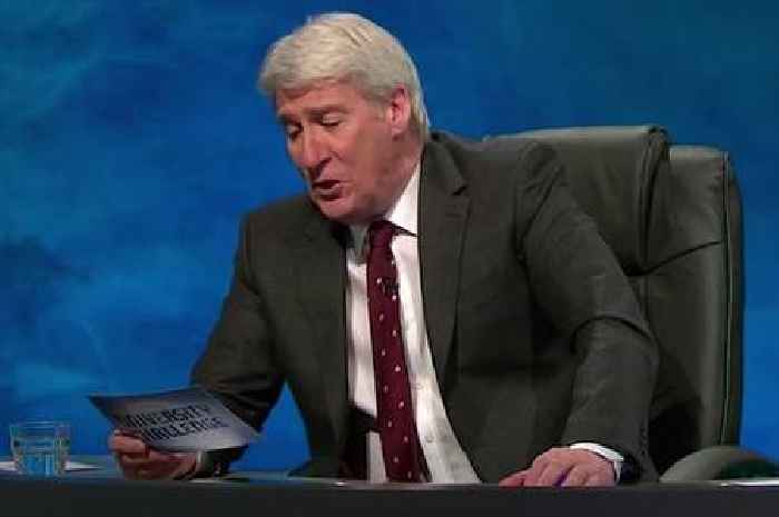 Jeremy Paxman to present final University Challenge after nearly 30 years