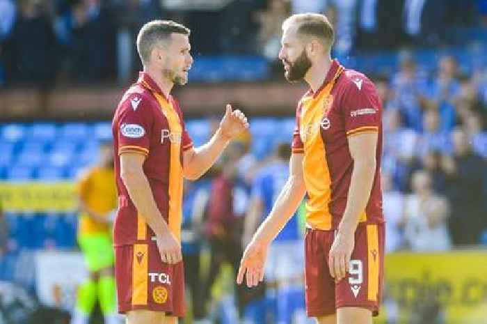 Motherwell will have 'wolves at the door' for Kevin van Veen but club will make sure fee is right if he goes, says Paul McGinn