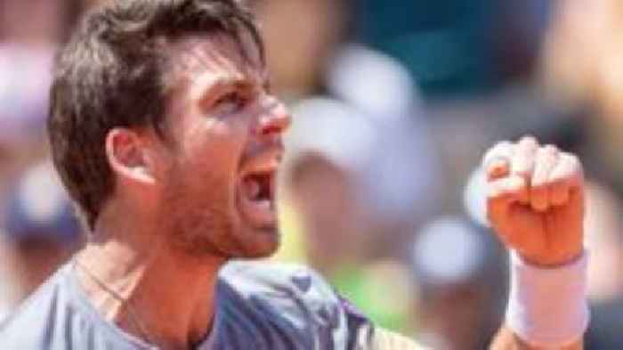 Norrie prepared for 'tough moments' in front of Paris crowd