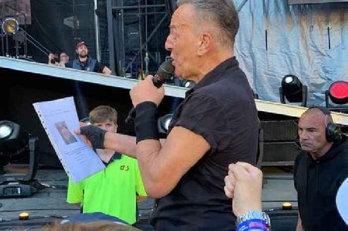 Student hands Bruce Springsteen his dissertation on singer at Edinburgh gig