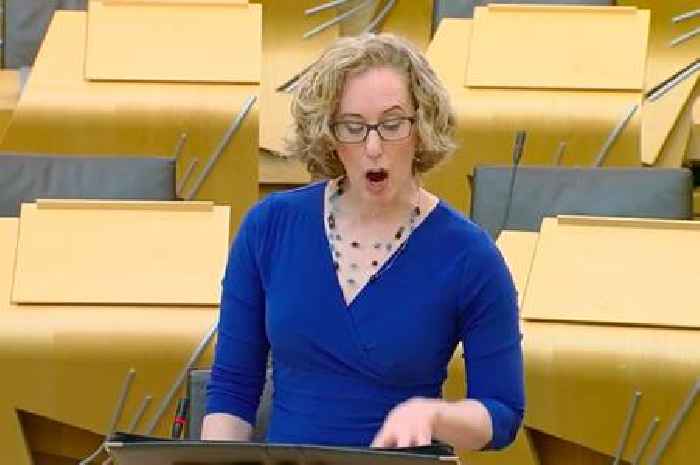Private boat hire to take Green minister Lorna Slater to Rum cost £1,200