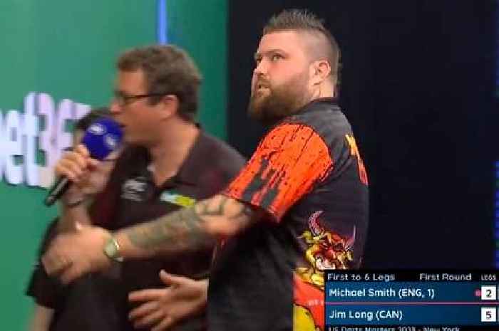 Michael Smith suffers massive upset as world champion thrashed by veteran in New York