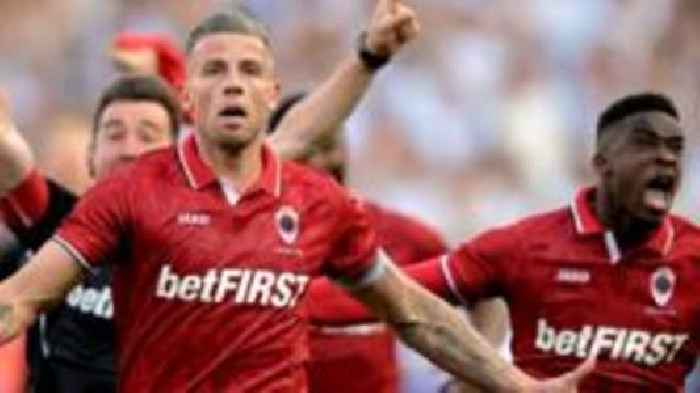Stoppage-time Alderweireld goal wins Antwerp first title in 66 years