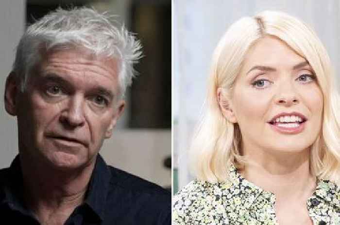 Phillip Schofield's subtle dig at Holly Willoughby as This Morning presenters part ways