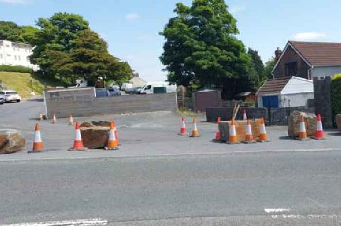 Boulders dumped at entrance to hotel planned to house asylum seekers in Llanelli
