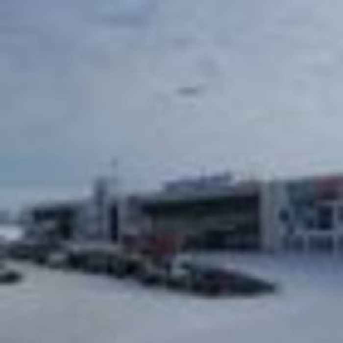 US-bound passenger plane stranded in remote Russian town after engine problem