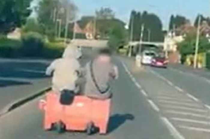 Moment pranksters join scooters together for 'careless' ride in Kingswinford street