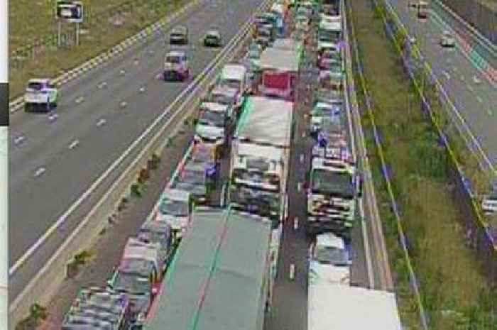 Live A14 traffic updates today as crash near Bar Hill sees slow traffic reported in area