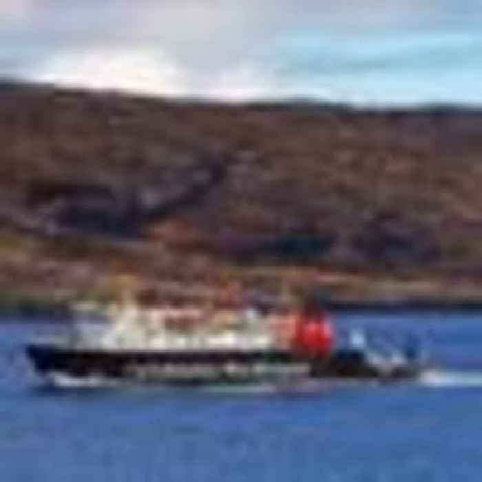 Island in 'terrible way' because of ferry cancellation, first minister told