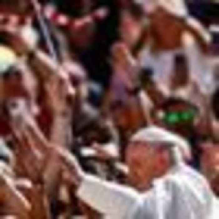 Pope Francis's three-hour hernia operation a 'success'
