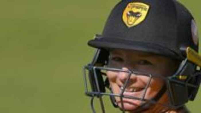 Wyatt stars as Vipers reach Charlotte Edwards Cup final