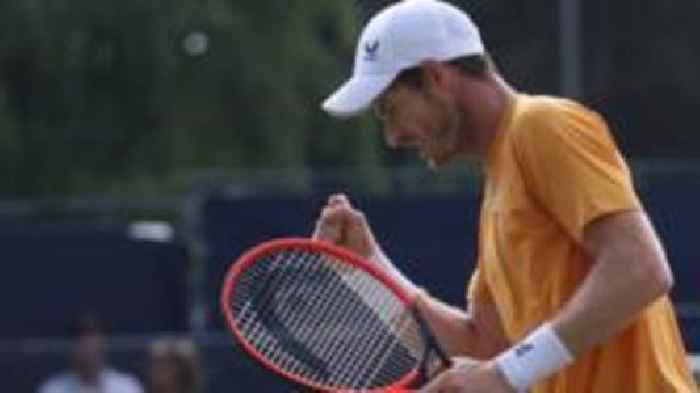 Murray wins first grass-court singles title in seven years