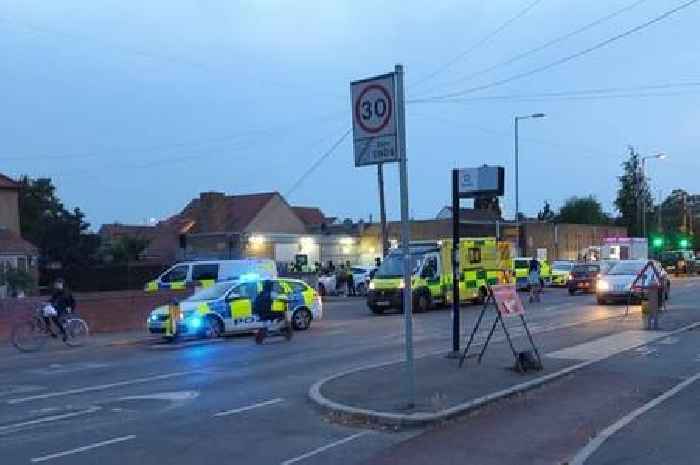 Live updates as police descend on Cambridge's Green End Road