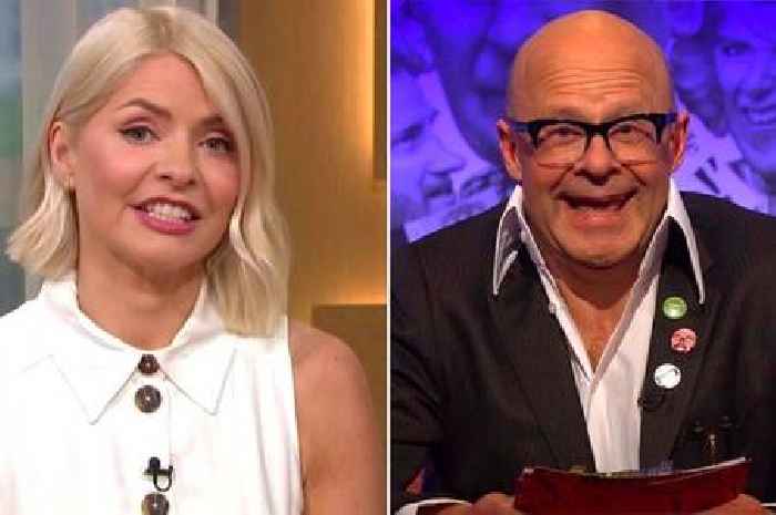 Holly Willoughby Mocked By Harry Hill As This One News Page