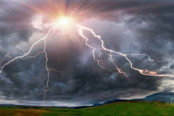 Met Office Surrey weather forecast shows exact time rain, thunder, and lightning could strike today