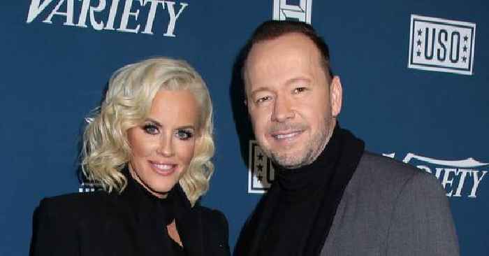 Jenny McCarthy Calls Donnie Wahlberg 'the World's Greatest Husband' for Supporting Airsculpt Procedure: 'He Saw the Results!'
